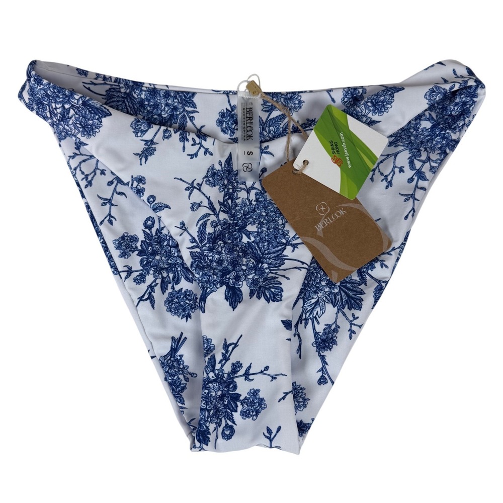 NWT BERLOOK Bikini, Floral Collection Classic Toile Blue and White, Size S/M - Picture 7 of 11